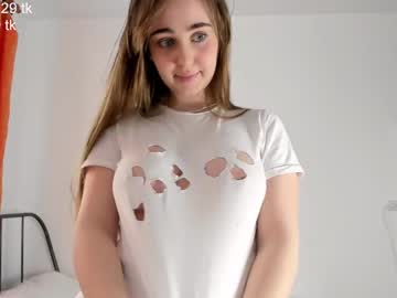Cam for hannah_looker
